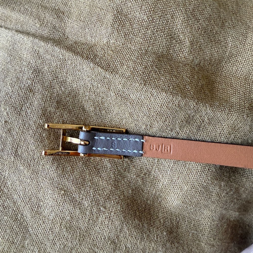 Hermes Behapi Triple Tour Leather Wrap Bracelet in Etoupe - Picture 5 of 10